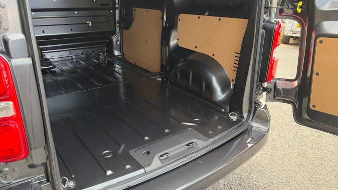 Vauxhall Vivaro L1 Diesel 1.5 Turbo D 120 Pro H1 Van - Image 42
